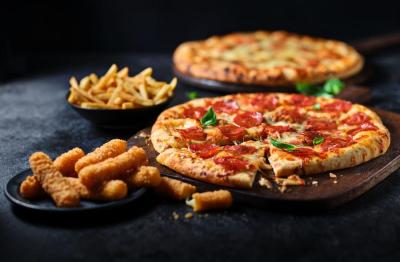 Classic Margherita Pizza Platter